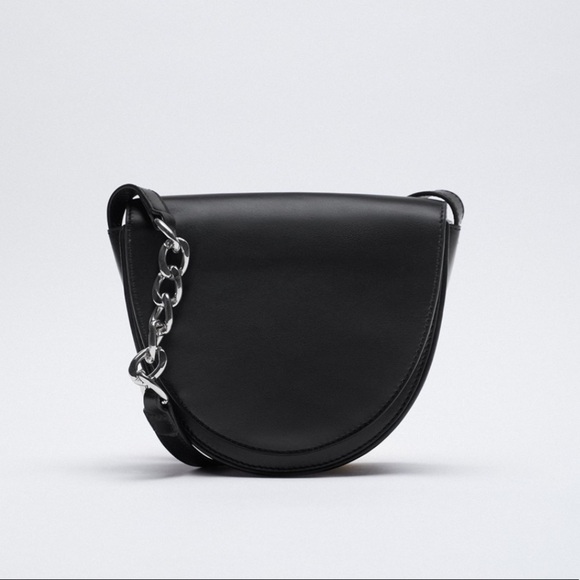 ZARA BNWT Oval Leather Crossbody Bag with Chain - Picture 1 of 5